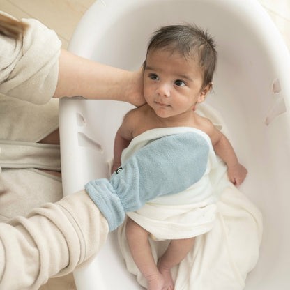 Kyte Baby Terry Bath Mitt in Fog