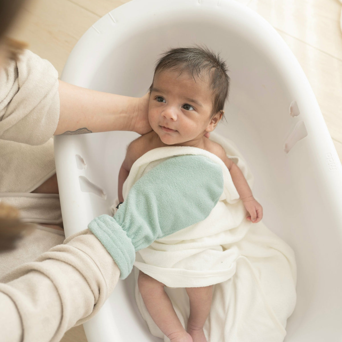 Kyte Baby Terry Bath Mitt in Sage