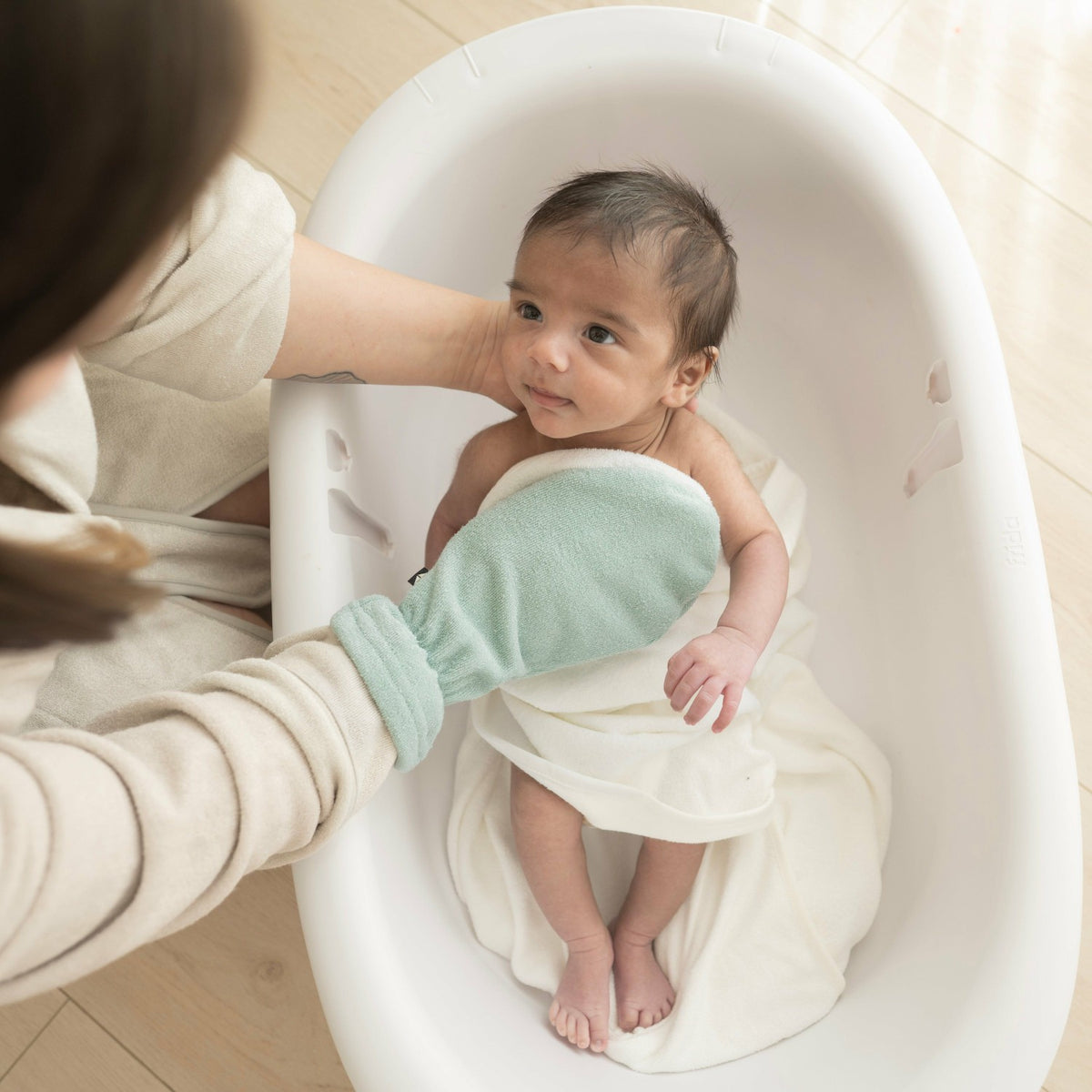 Kyte Baby Terry Bath Mitt in Sage