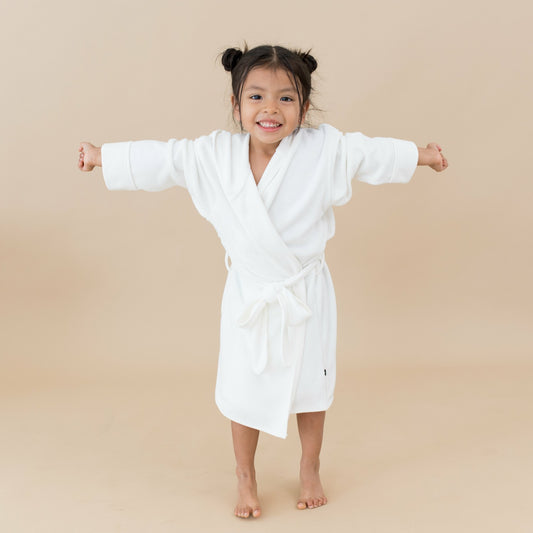 Kyte Baby Hooded Bath Robe in Cloud