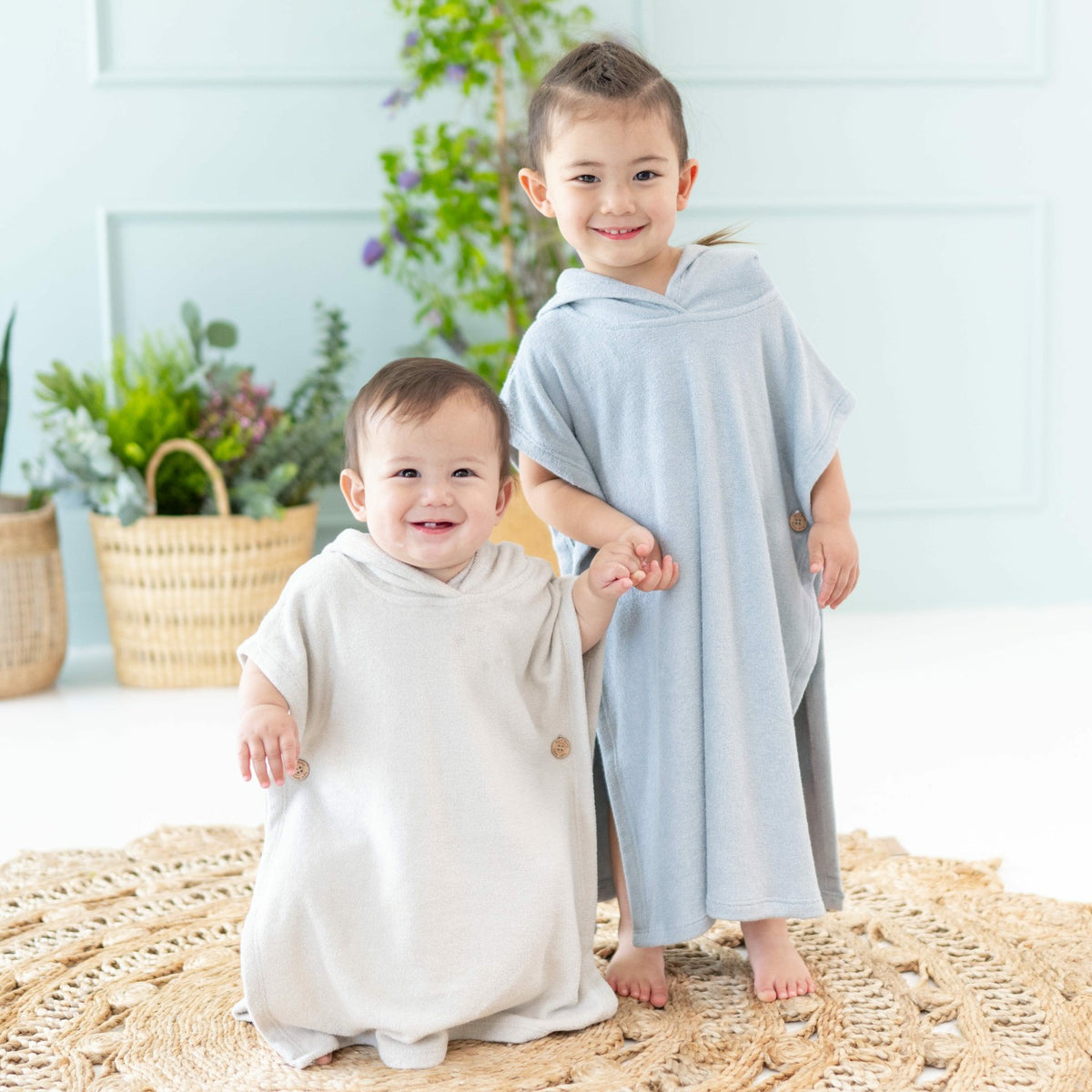 Kyte Baby Swim Poncho in Fog