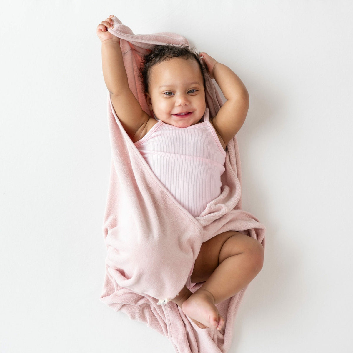 Kyte Baby Hooded Infant Bath Towel in Blush