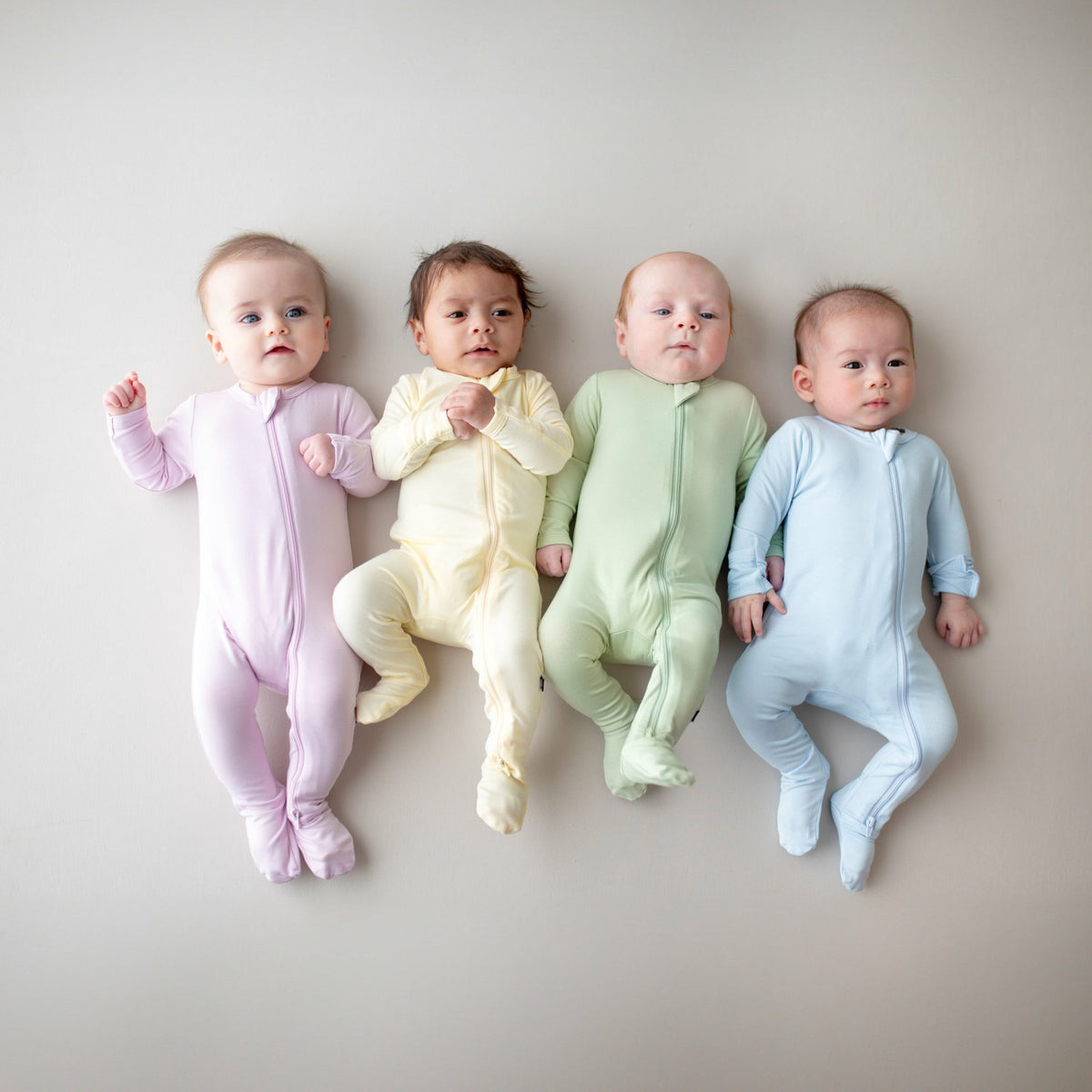 Kyte Baby Zippered Footie in Chamomile