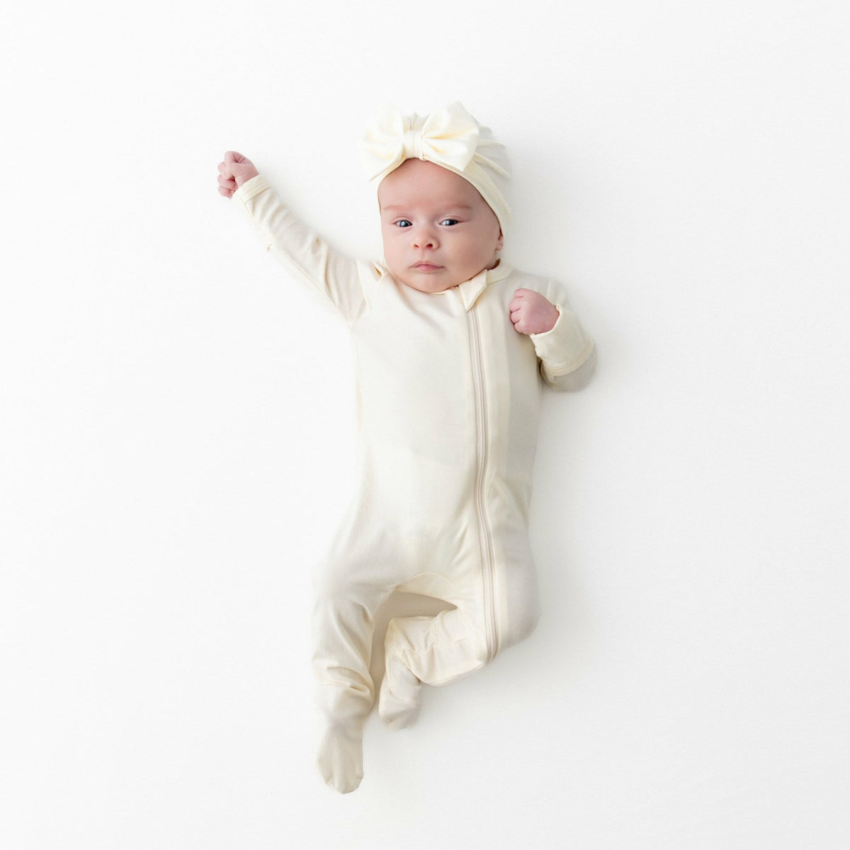 Kyte Baby Zippered Footie in Chamomile