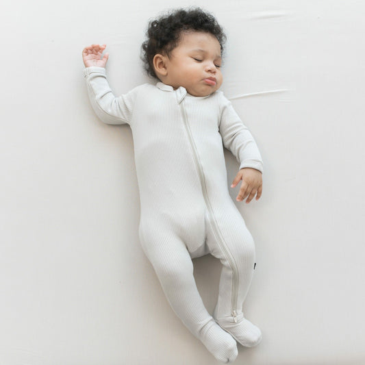 Kyte Baby Ribbed Zipper Footie in Oat