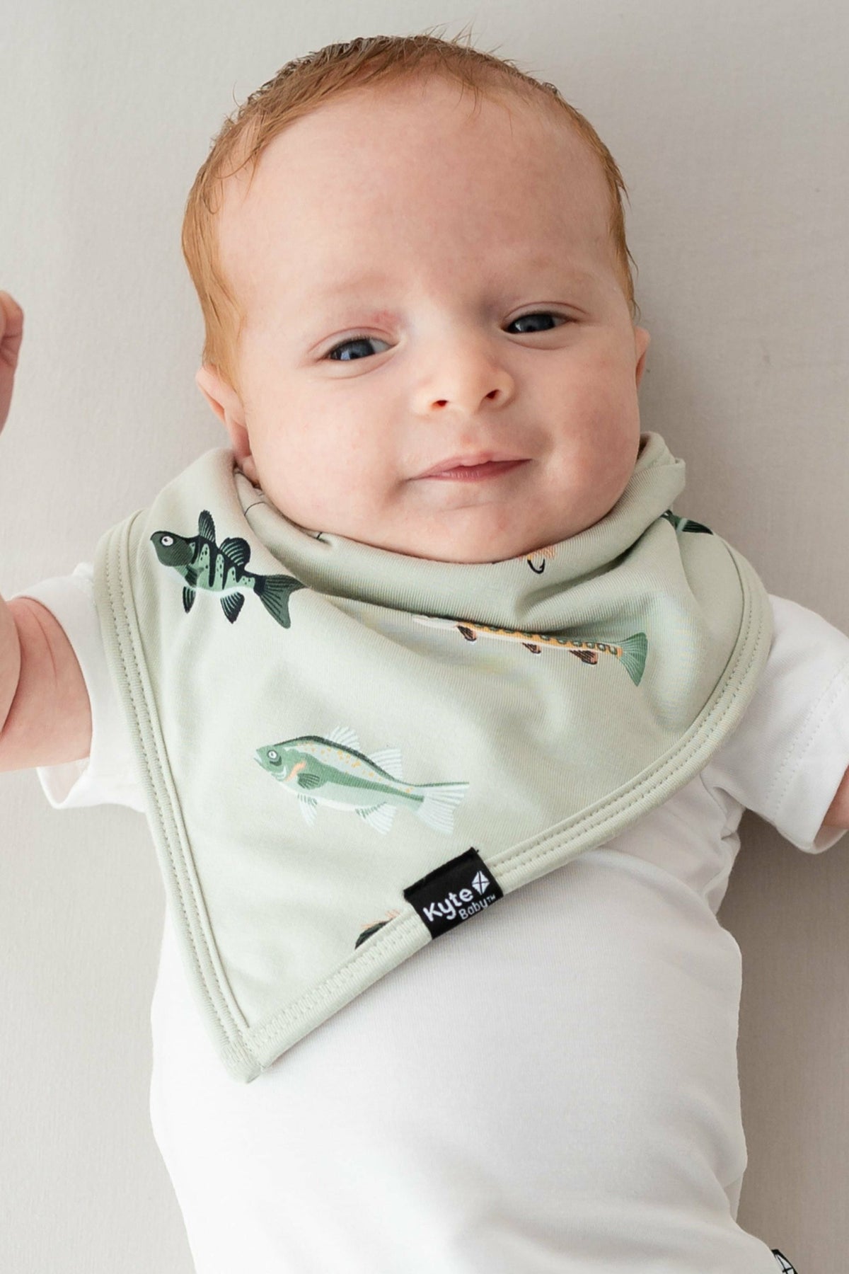 Kyte Baby Bib in Fishing