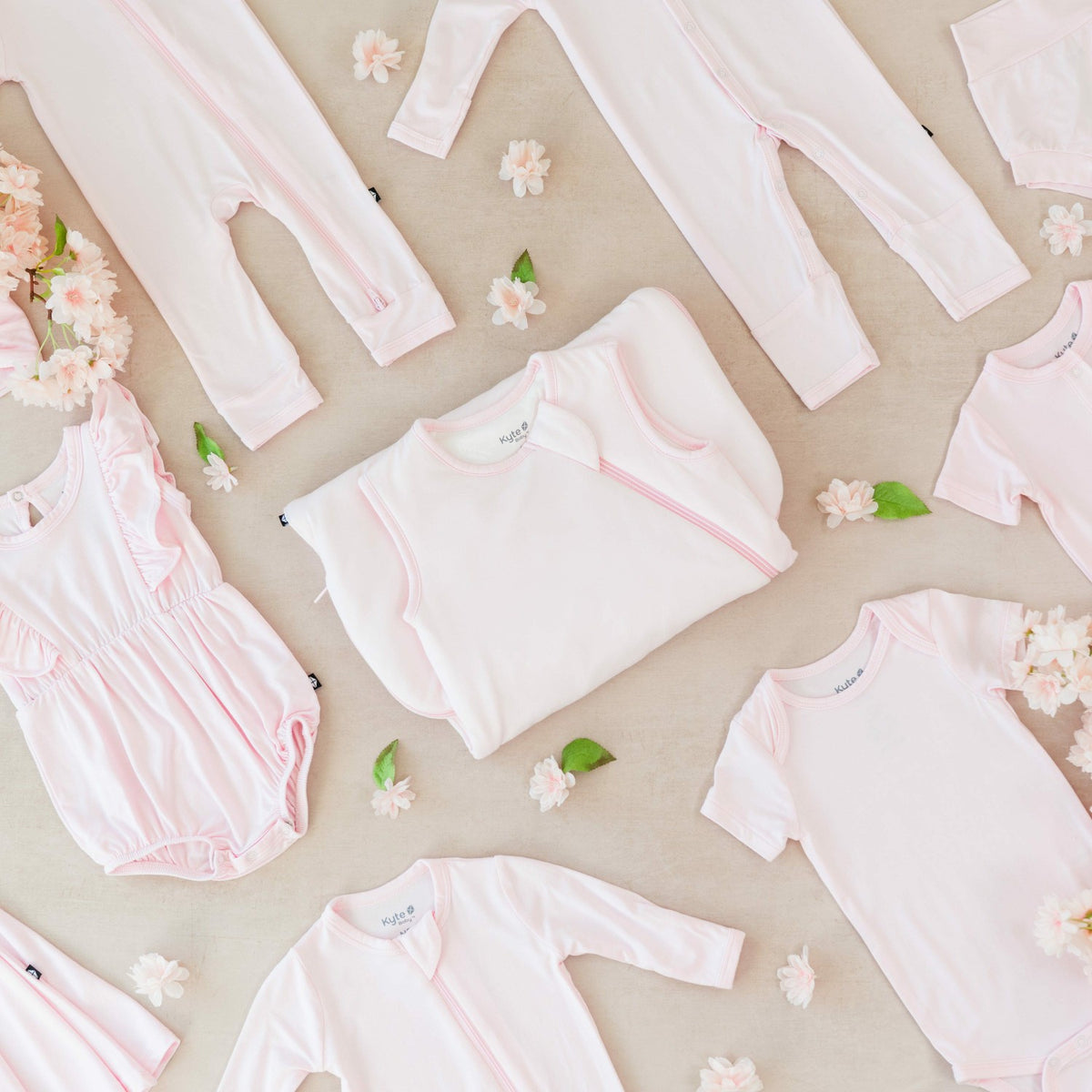Kyte Baby Romper in Sakura