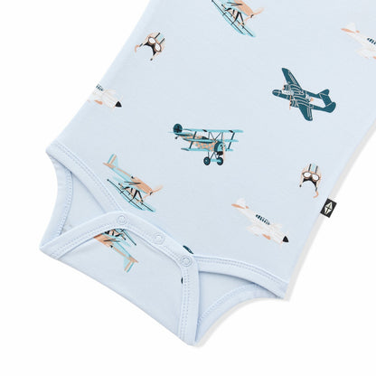Kyte Baby Bodysuit in Take Off