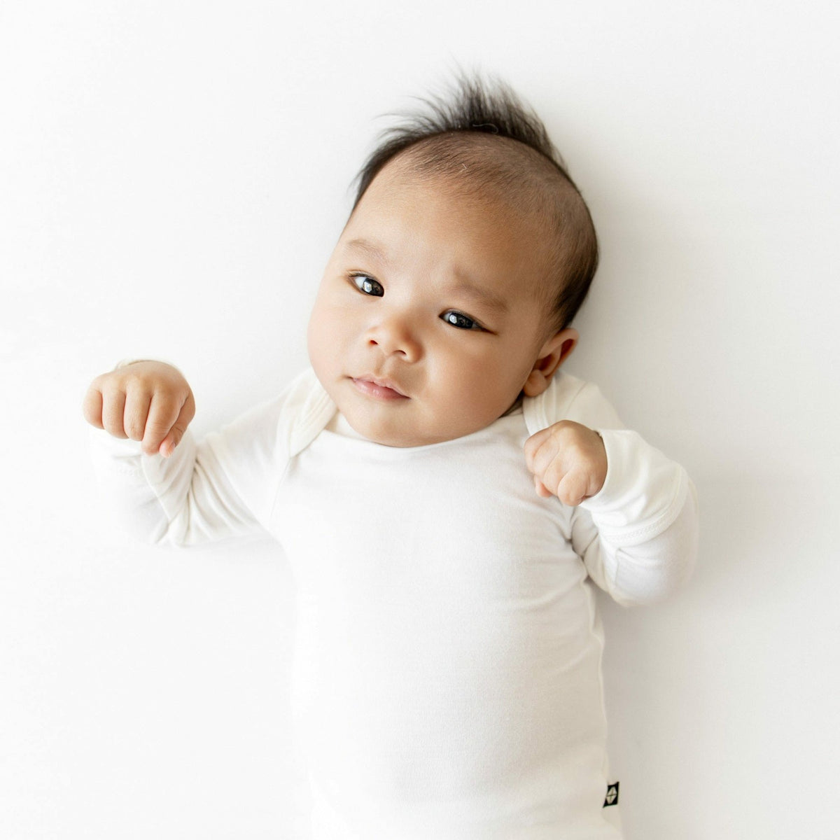Kyte Baby Long Sleeve Bodysuit in Cloud