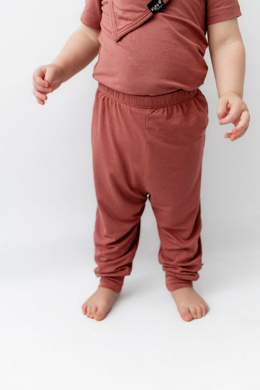 Kyte Baby Pant in Ember