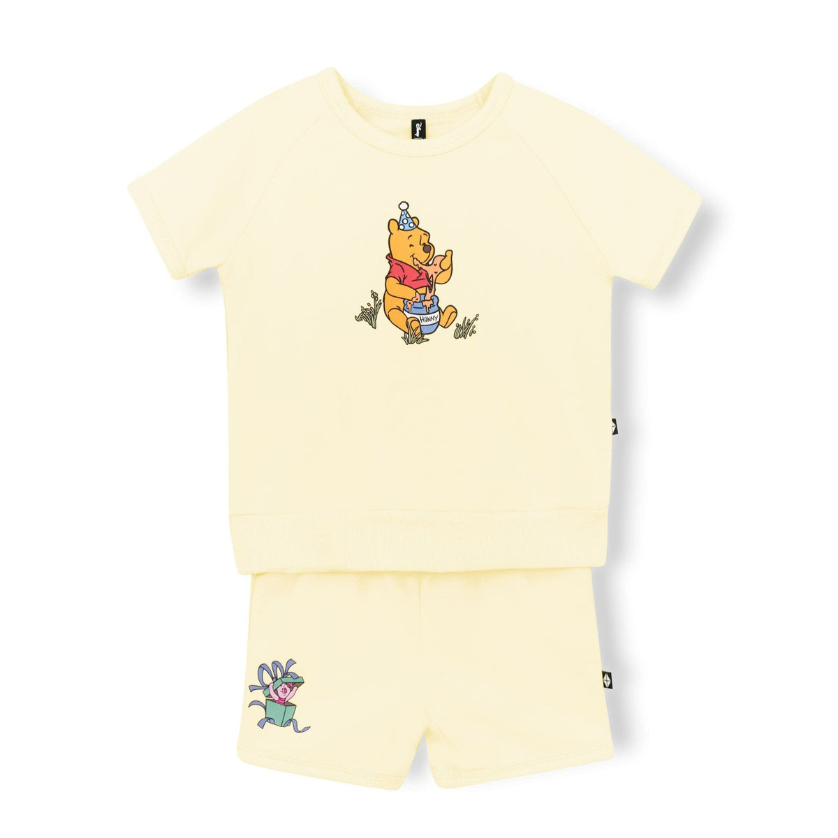 Kyte Baby Short Sleeve Jogger Set in Winnie the Pooh on Chamomile