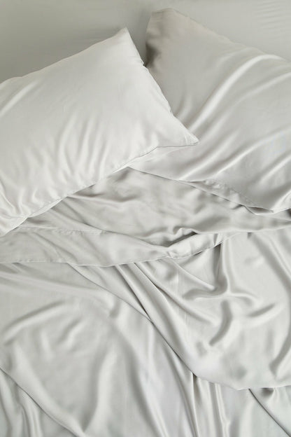 Kyte Baby Bamboo Sateen Pillowcase Set in Dove Gray