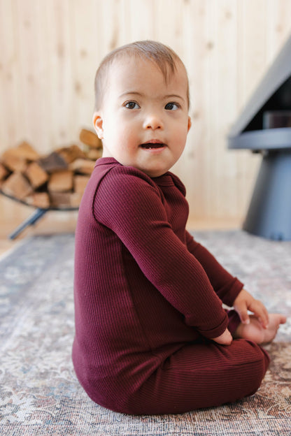 Kyte Baby Ribbed Zipper Romper in Burgundy