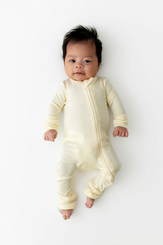 Kyte Baby Ribbed Zipper Romper in Chamomile