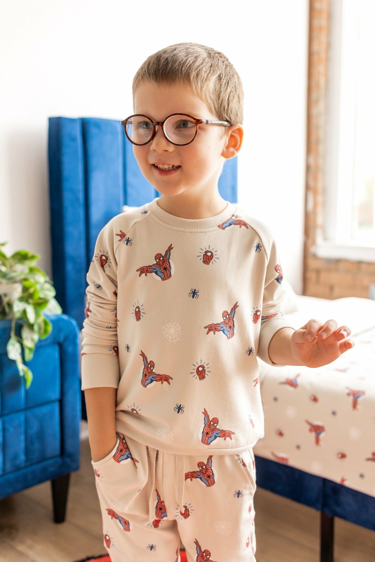 Kyte Baby Long Sleeve Jogger Set in Spider-Man