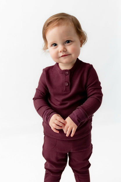 Kyte Baby Ribbed Infant Henley Set in Burgundy