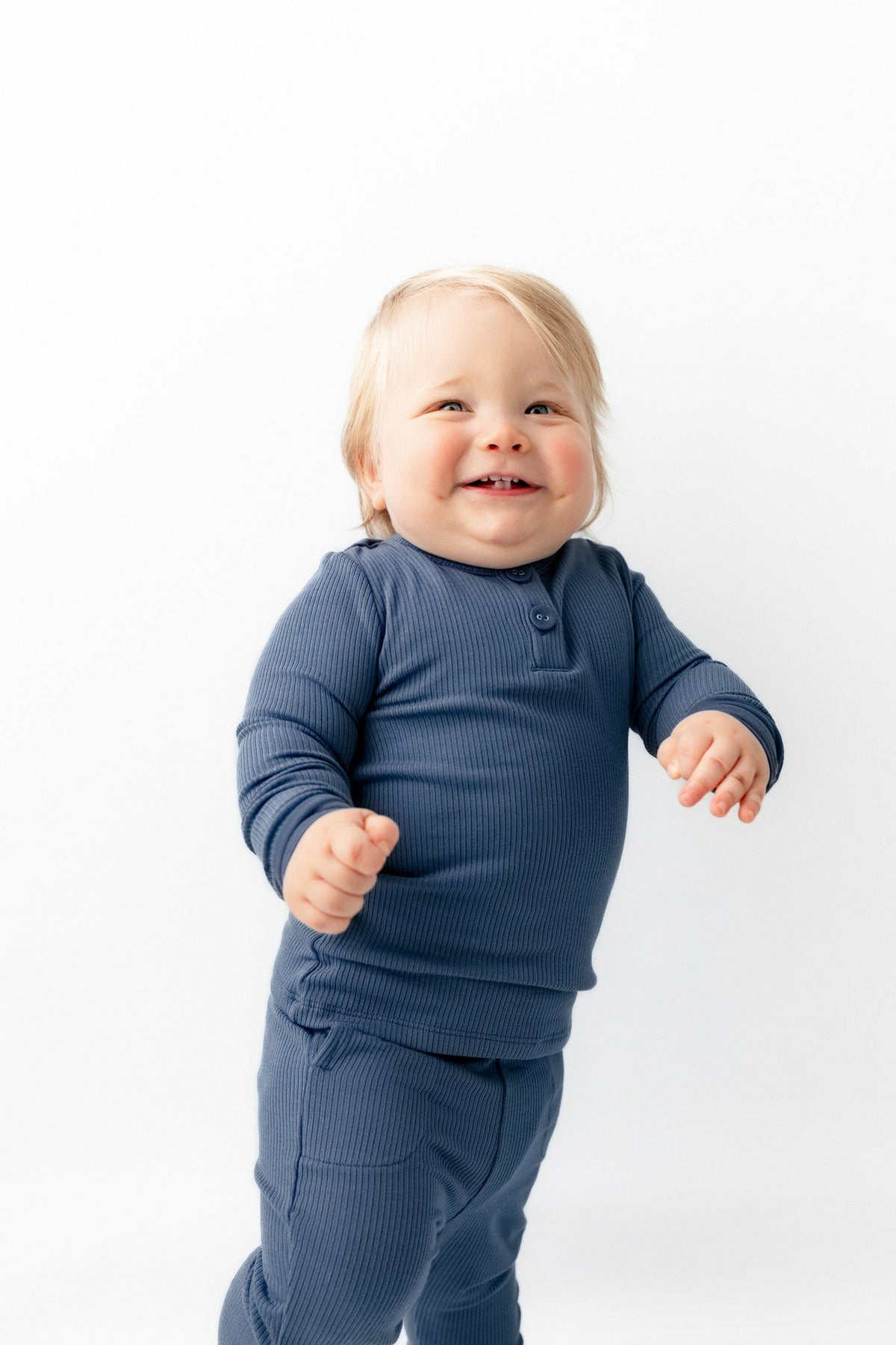 Kyte Baby Ribbed Infant Henley Set in Oxford