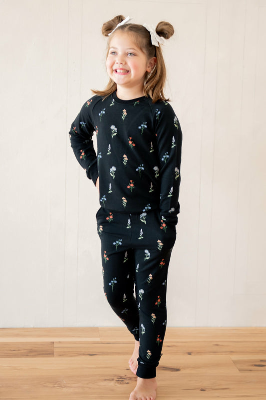 Kyte Baby Long Sleeve Jogger Set in Midnight Wildflower