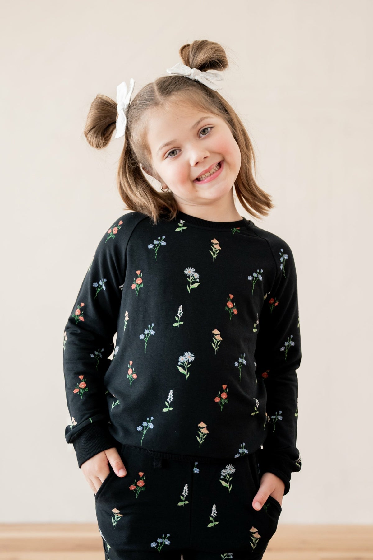 Kyte Baby Long Sleeve Jogger Set in Midnight Wildflower