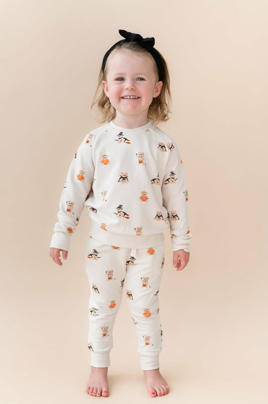 Kyte Baby Long Sleeve Jogger Set in Halloween Teddy