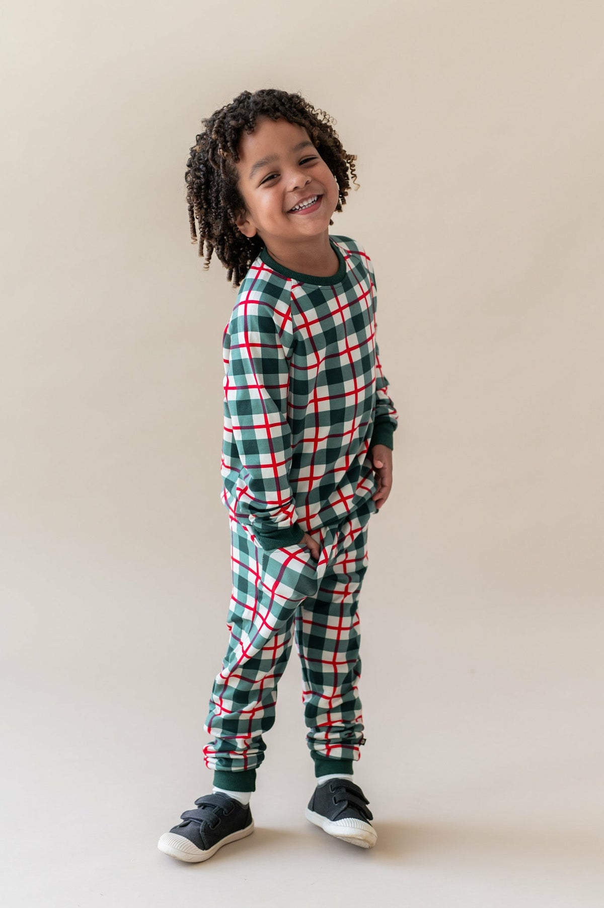 Kyte Baby Long Sleeve Jogger Set in Holiday Plaid