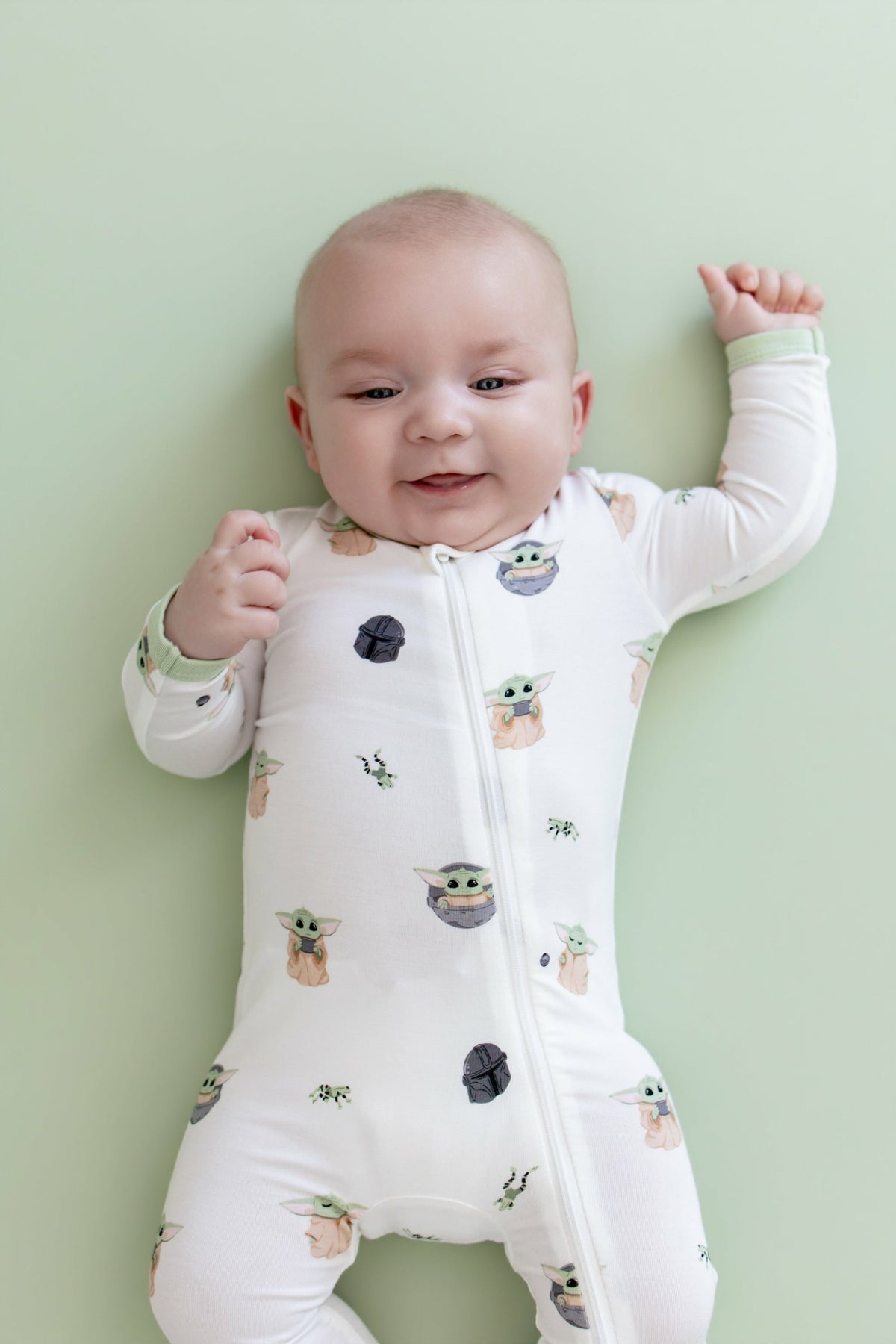 Kyte Baby Zippered Romper in Grogu™
