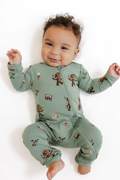 Kyte Baby Zippered Romper in Groot