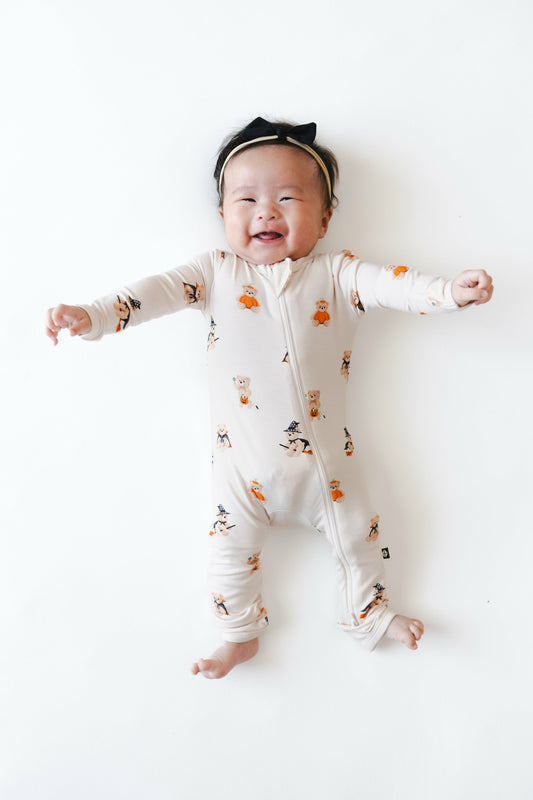Kyte Baby Zippered Romper in Halloween Teddy