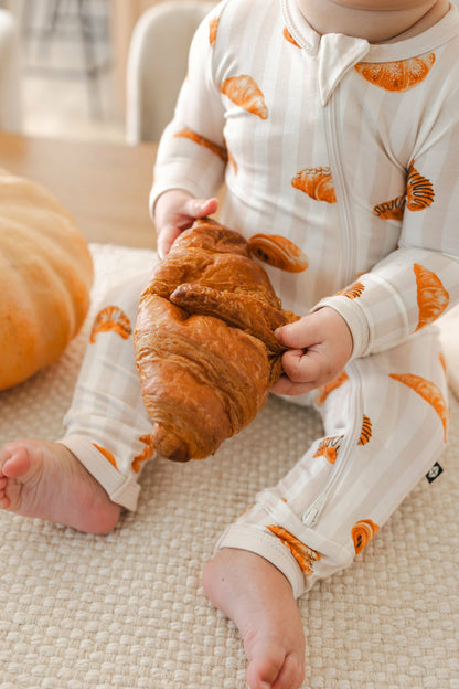 Kyte Baby Zippered Romper in Croissant
