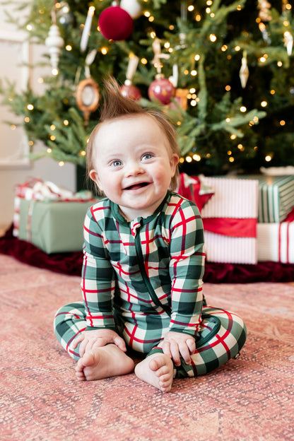 Kyte Baby Zippered Romper in Holiday Plaid