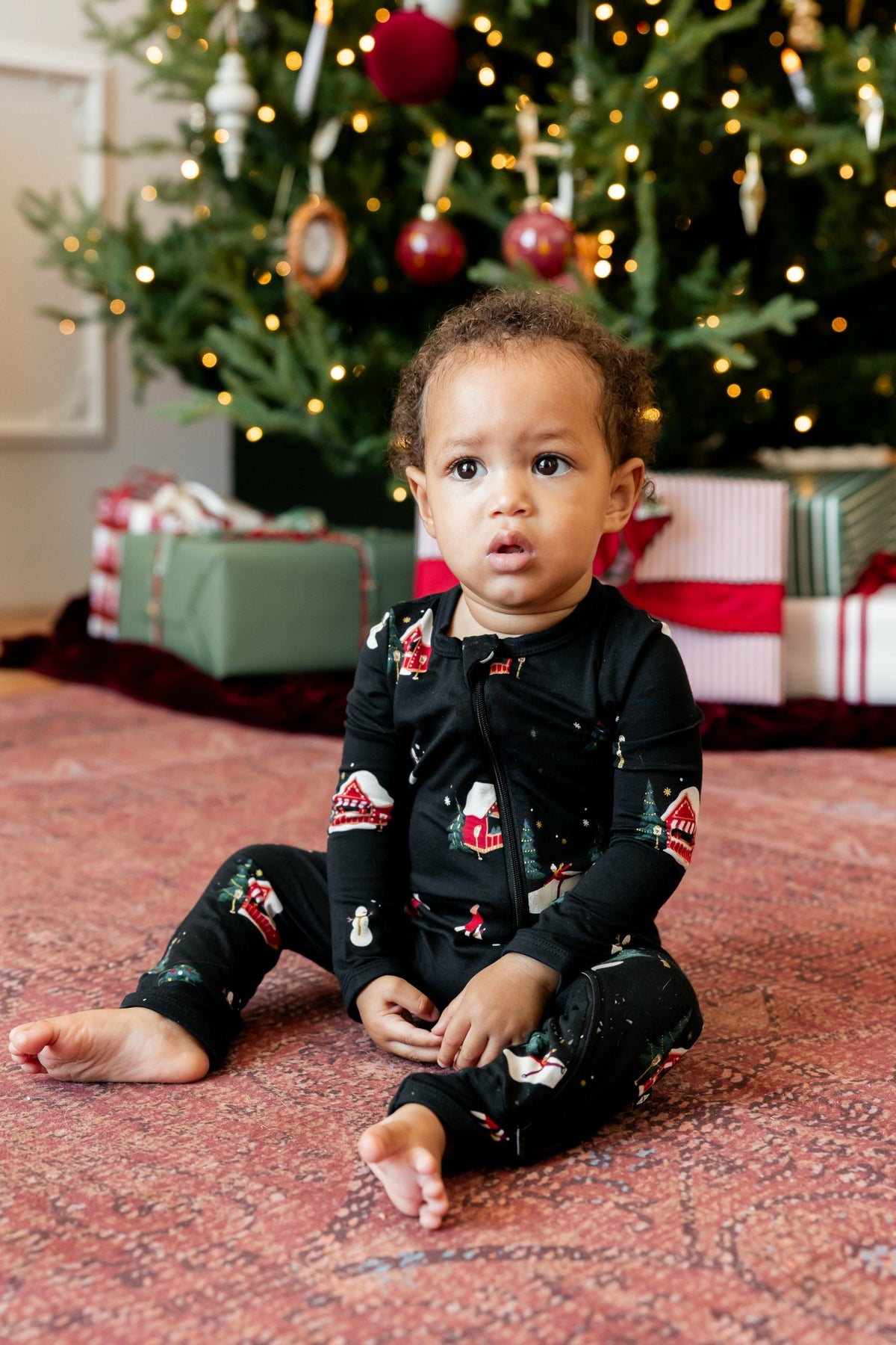 Kyte Baby Zippered Romper in Winter Wonderland