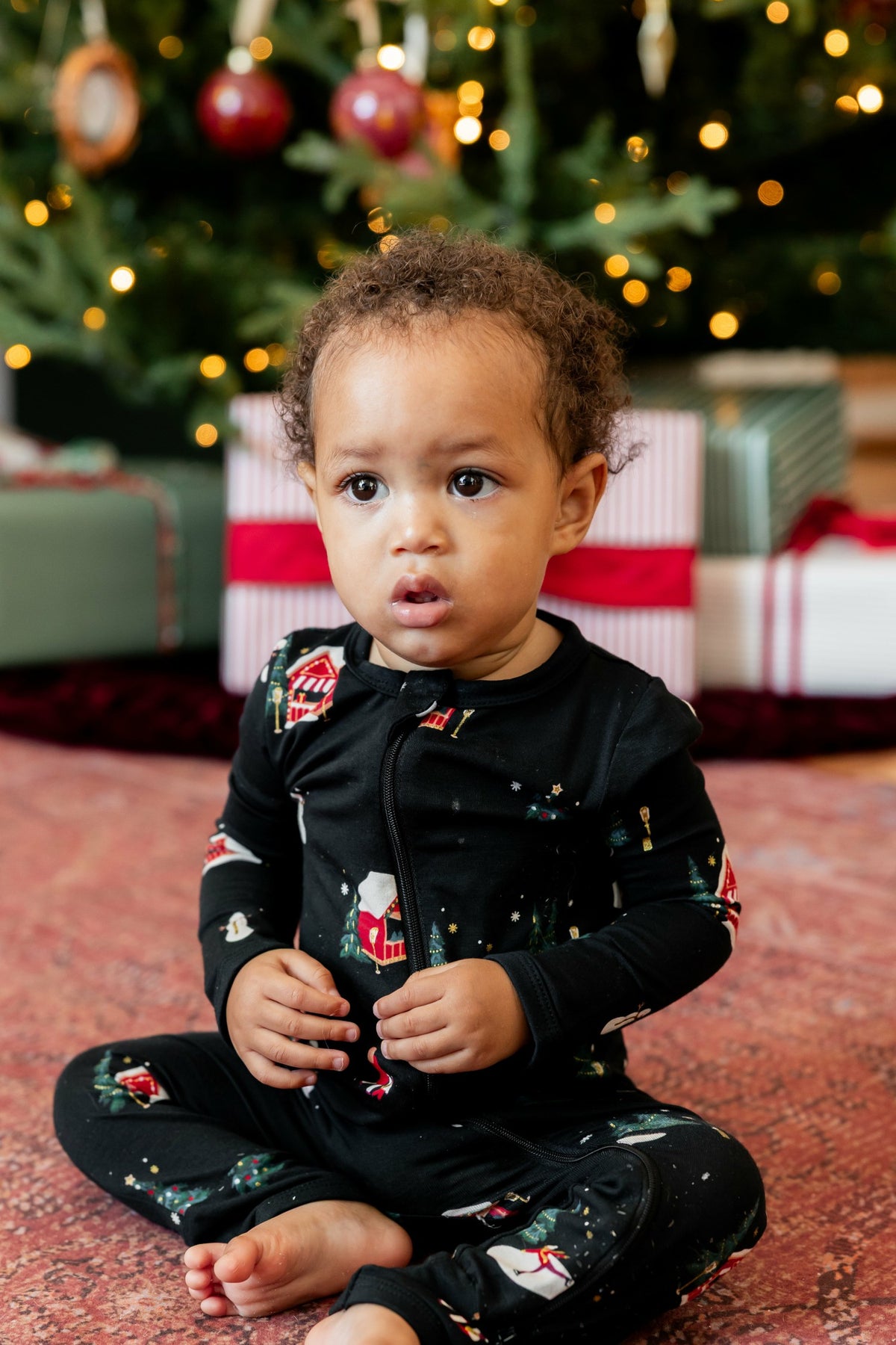 Kyte Baby Zippered Romper in Winter Wonderland