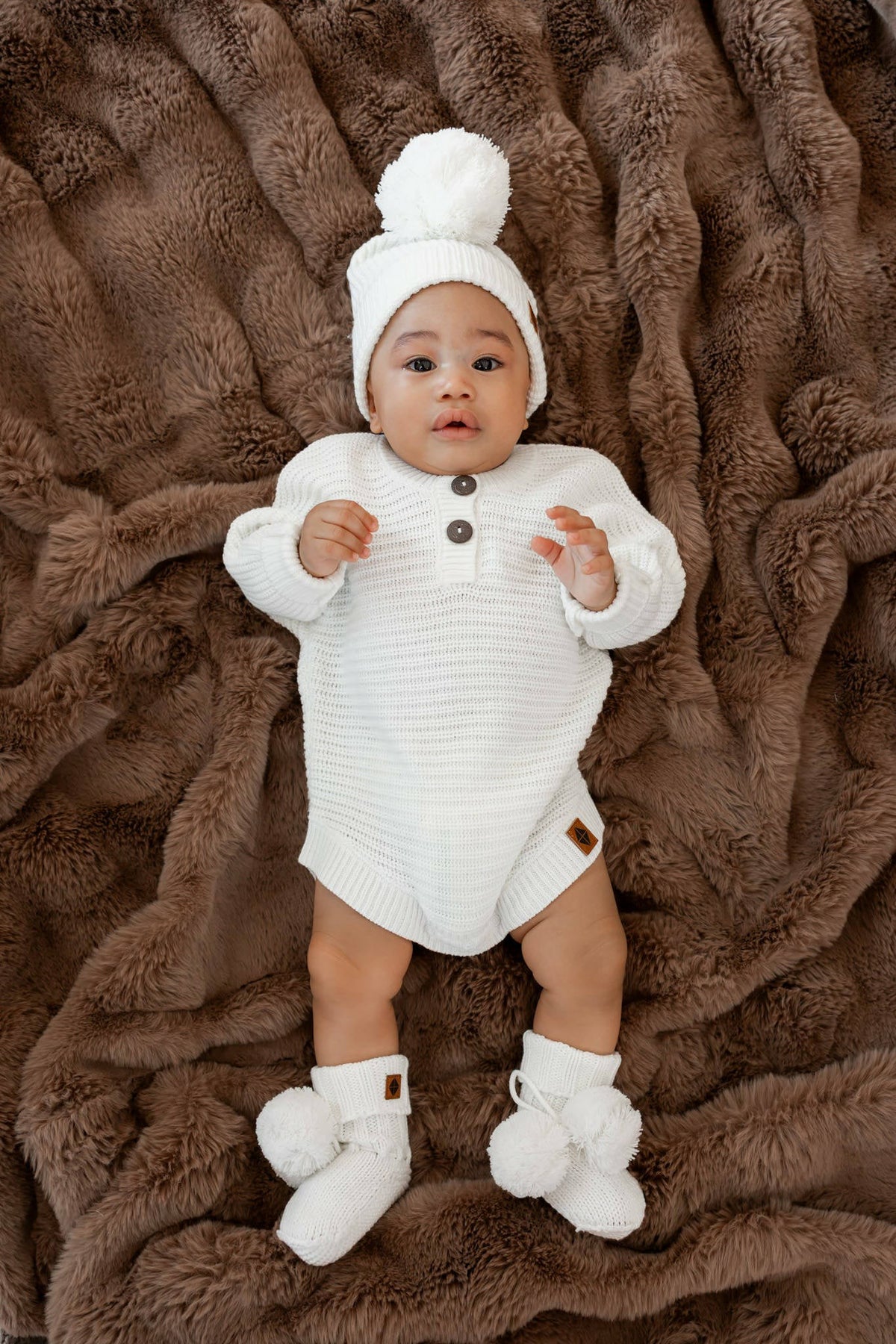Kyte Baby Chunky Knit Pom Beanie in Cloud