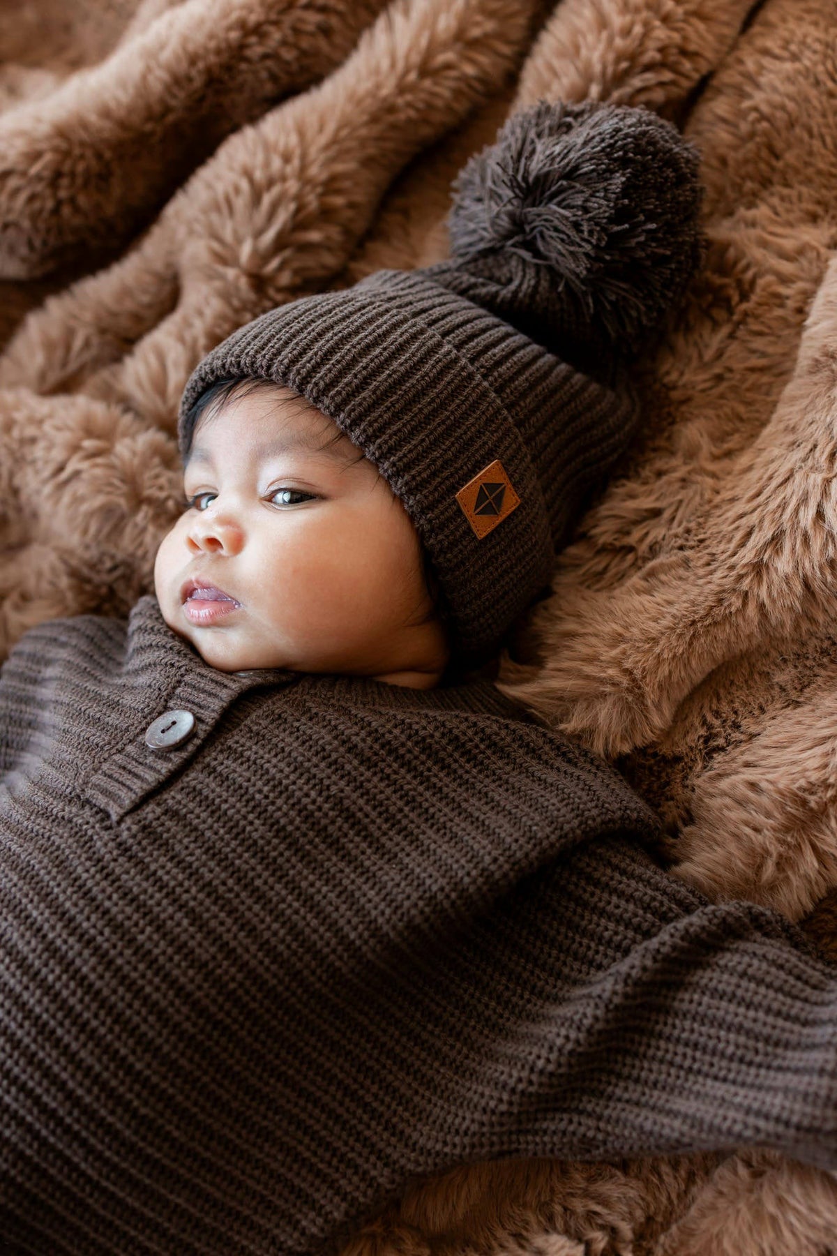 Kyte Baby Chunky Knit Pom Beanie in Espresso