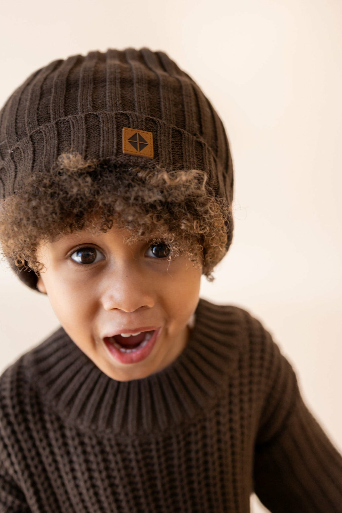 Kyte Baby Chunky Knit Ribbed Beanie in Espresso