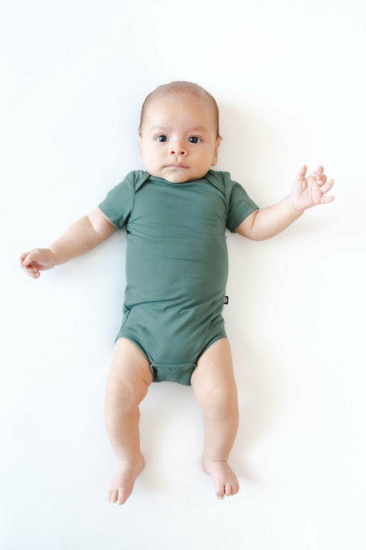 Kyte Baby Bodysuit in Pine
