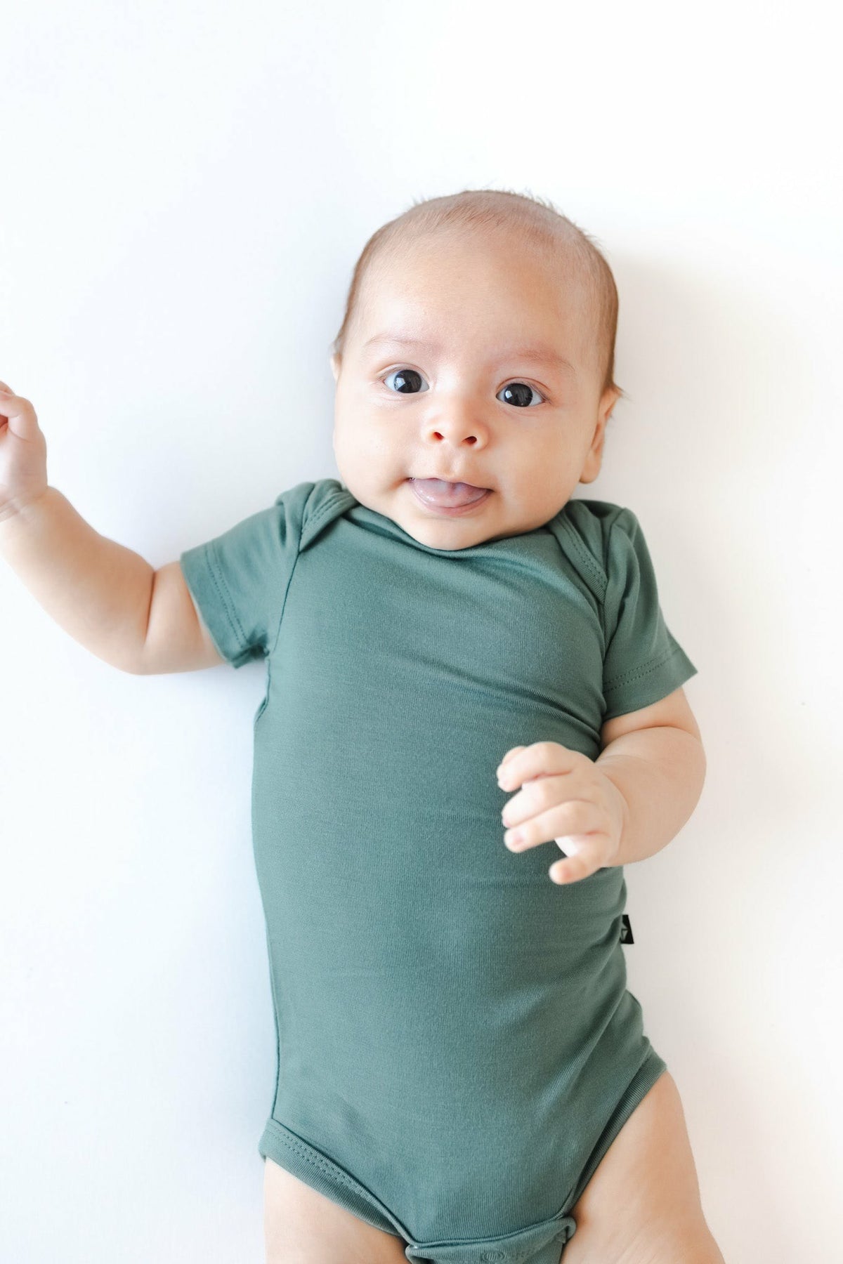 Kyte Baby Bodysuit in Pine