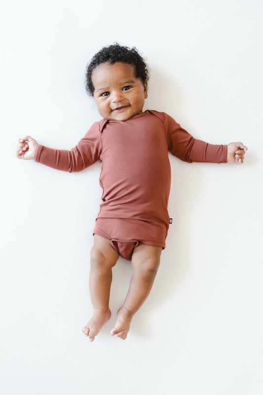 Kyte Baby Long Sleeve Bodysuit in Ember